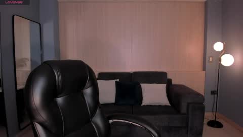 Celeste Moon online show from April 21, 2:51 am