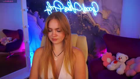 celestenoirr online show from July 29, 1:00 pm
