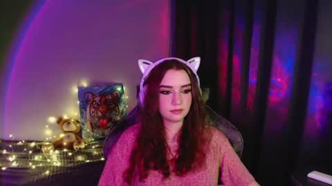 celia_sensual_ online show from July 15, 8:35 pm