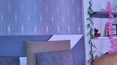 Snapshot of celine_lee chatting on September 15, 9:16 pm Celine online show from September 15, 9:16 pm