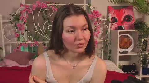 Nina online show from March 3, 8:38 pm