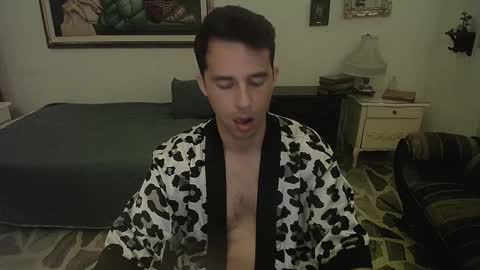 Snapshot of centurionjohnny chatting on December 7, 7:21 am centurionjohnny online show from December 7, 7:21 am