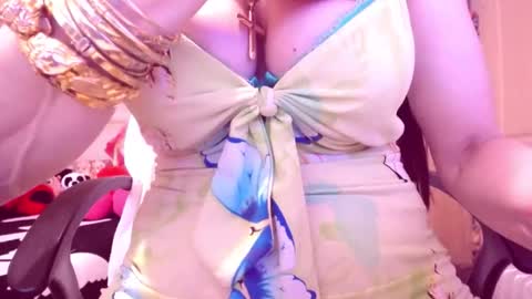 Cerise online show from February 16, 8:01 am