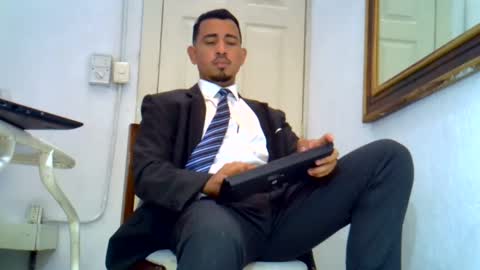 Cesar online show from February 19, 7:05 pm