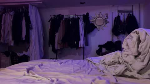 Kpapi online show from October 27, 4:18 pm