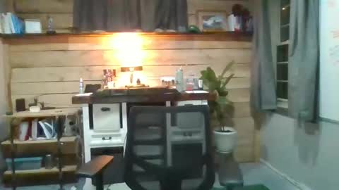 chadmichaell online show from February 3, 1:24 am