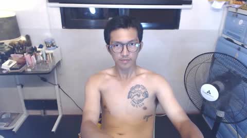 ChaelskieCumMachine online show from December 11, 12:55 pm