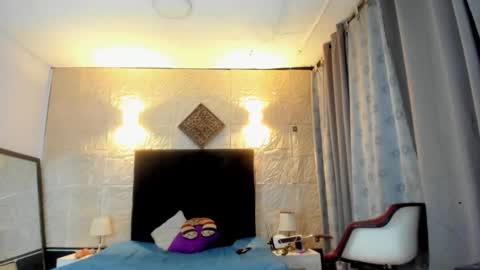 chanellejohnson_ online show from January 10, 10:59 pm