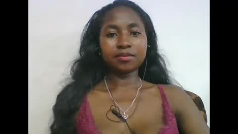 chantale483461 online show from April 15, 7:58 pm