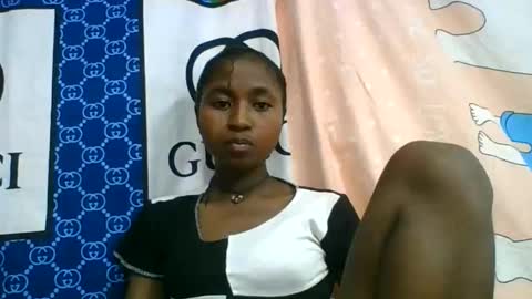 chantale483461 online show from March 15, 7:02 am