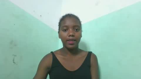 chanteuse655720 online show from May 1, 3:33 am