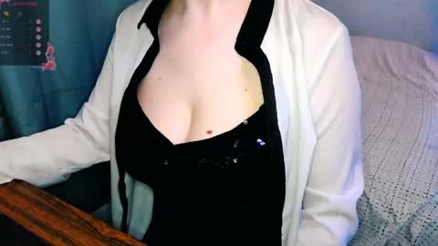 ChaosVictoria online show from May 14, 11:58 pm