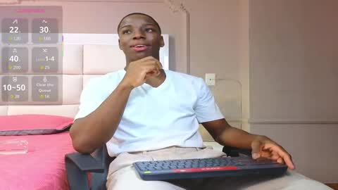 charlesbrown_ online show from October 28, 11:33 am