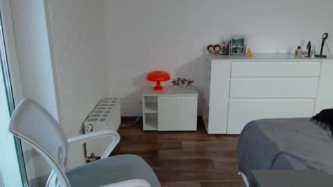 charleshanson69 online show from November 12, 11:45 am