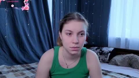 Ariel online show from April 18, 6:59 am