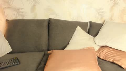 charlie eusse online show from March 7, 8:45 am