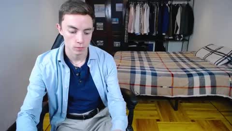 carlos reyes online show from February 18, 8:47 pm