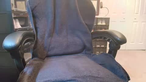 CharlieSierra96 online show from March 12, 7:39 pm