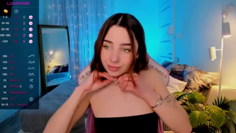 Charli online show from May 15, 8:45 am