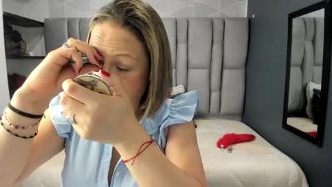 Charlot milf online show from April 21, 11:39 am