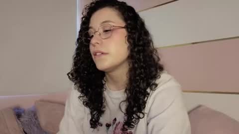 You honey online show from November 4, 12:06 pm