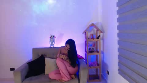 charlott online show from October 7, 9:44 pm