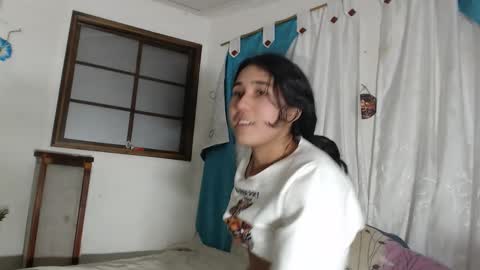 karinaa independent model online show from January 16, 1:03 am