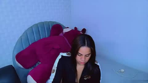 charlotte online show from April 27, 10:07 pm