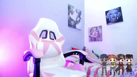 Charlie  online show from January 6, 3:49 pm