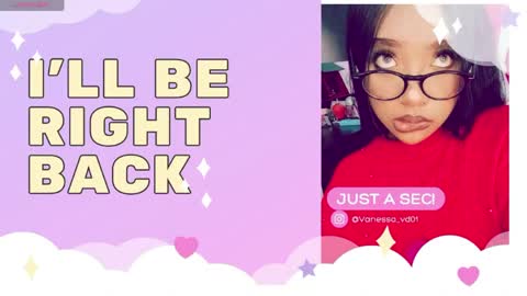 charlotte_walker1 online show from April 24, 1:29 am