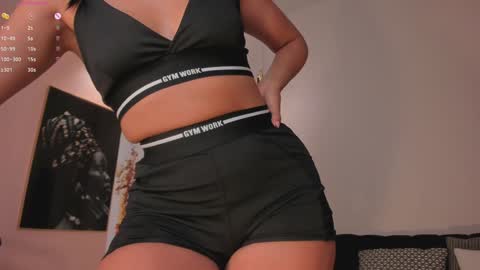 Charlotte online show from January 29, 5:24 pm