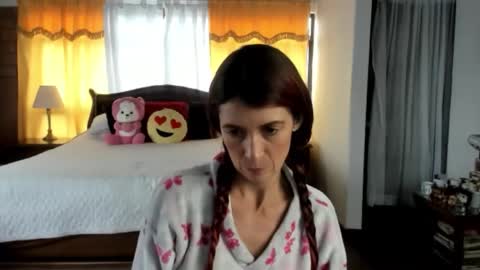 Charlotte online show from March 6, 9:47 pm