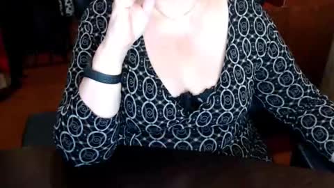 CharlotteXTasty online show from February 24, 11:35 am