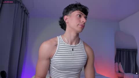 charly online show from May 10, 4:08 am