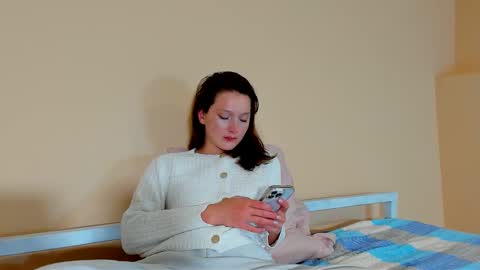 katie online show from October 19, 2:55 pm