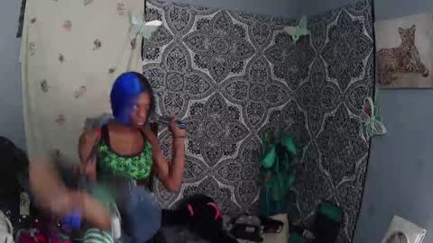 Miss Chocolate online show from March 6, 6:59 pm