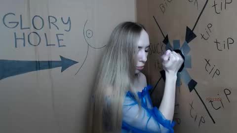 Anna online show from March 15, 10:07 am