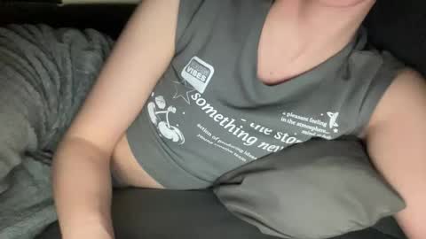 Vicky online show from March 18, 10:37 pm