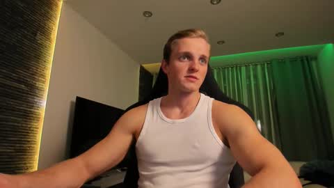 Chase Reed online show from November 1, 10:53 pm