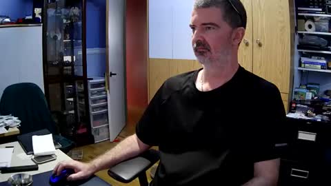 Snapshot of chatandfun666 chatting on December 4, 3:48 pm wanaBeYourToy online show from December 4, 3:48 pm