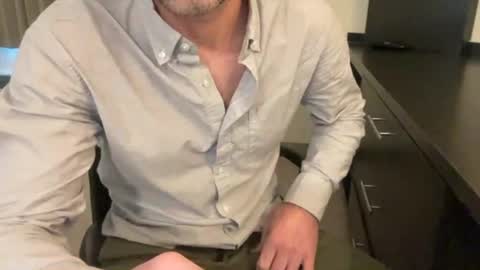 Chatter online show from December 3, 6:55 pm