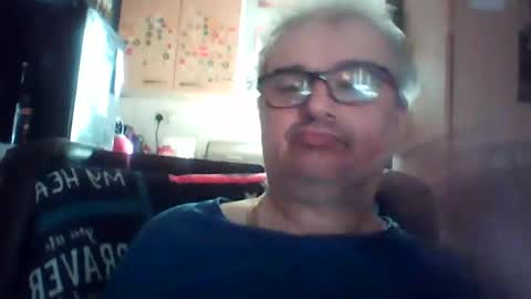lee online show from July 1, 10:24 am