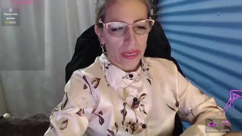CHAYLA VICTORIA RUIZ  online show from June 5, 2:55 pm