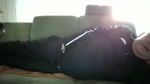 Tom online show from October 26, 3:44 pm