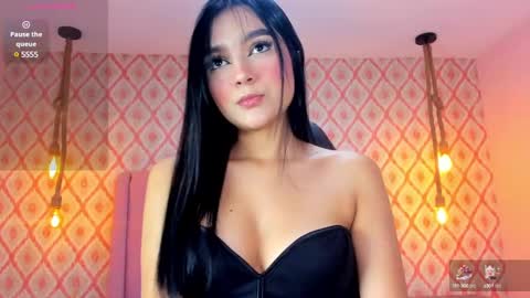 Snapshot of chelsypickman chatting on March 8, 3:28 am  C H E L S Y online show from March 8, 3:28 am