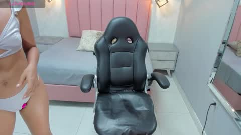 Camila  online show from February 16, 4:10 am