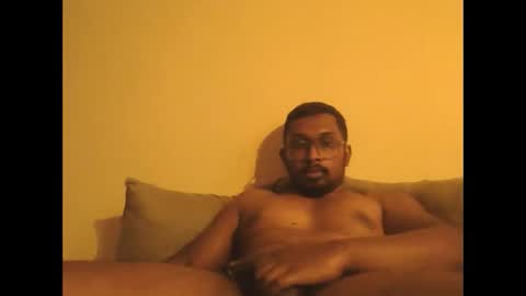 chennaibull1011 online show from April 20, 11:02 am