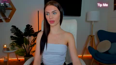 Cherry  Kiss online show from November 12, 8:11 pm