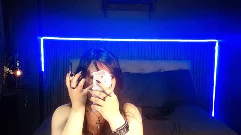 cherry_darck online show from April 21, 2:02 pm