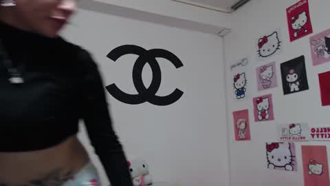 Snapshot of cherry_hc chatting on February 21, 4:51 am Nezumy Rey  online show from February 21, 4:51 am